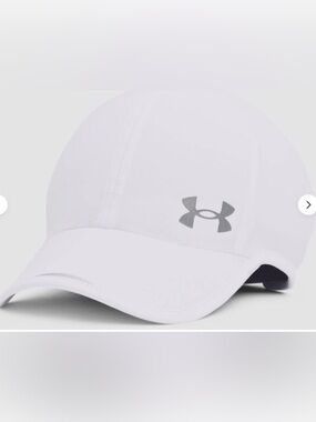 NWT Under Armour women’s Iso-Chill hat